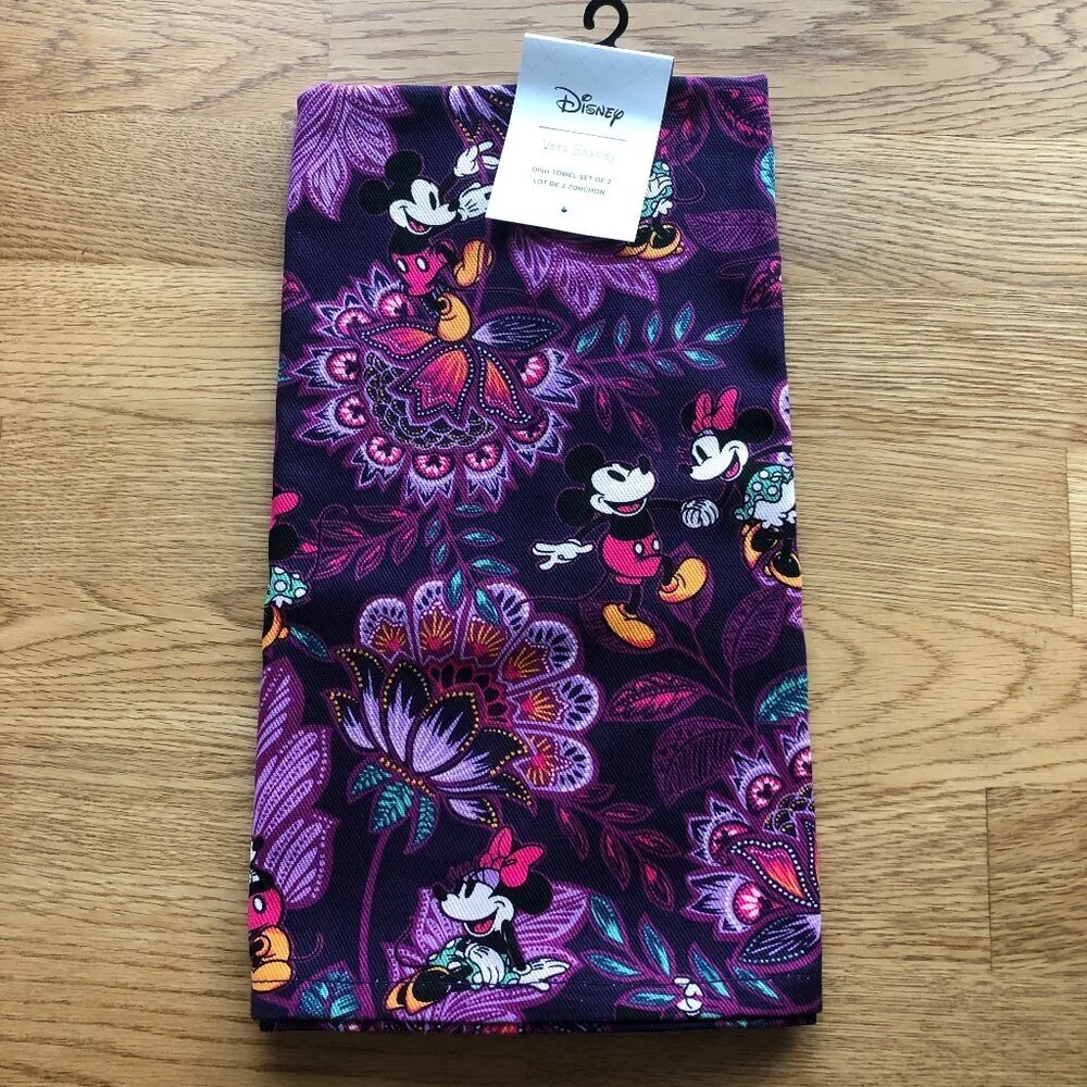 Vera Bradley Disney Dish Towel Mickey & Minnie's Flirty Floral Set of 2 NWT